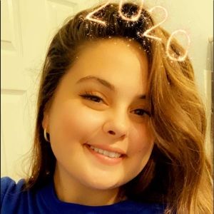 Meet your Posher, Alysa